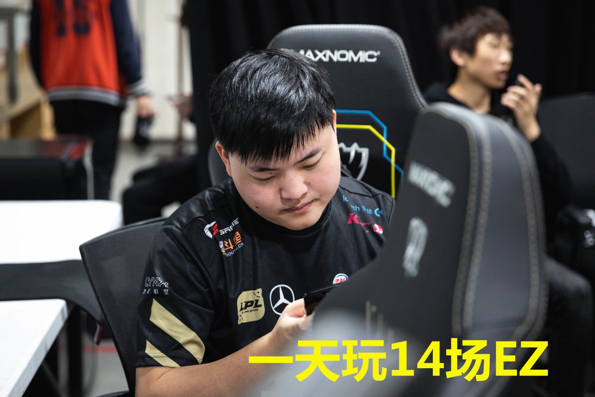 九游体育app-三角洲行动uzi改枪码